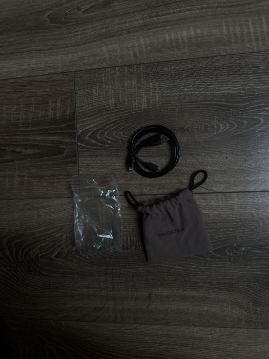Balenciaga track led