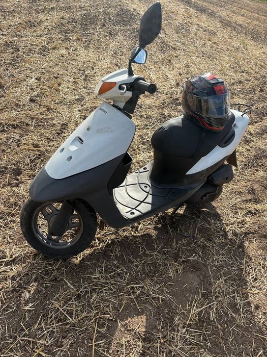 Продам скутер Suzuki Let's 2 (50 кубів).