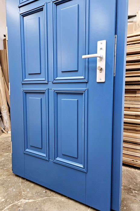 Drzwi DŁUGOSZ zewnętrzne drewniane wejściowe niebieski RAL5009 GOTOWE