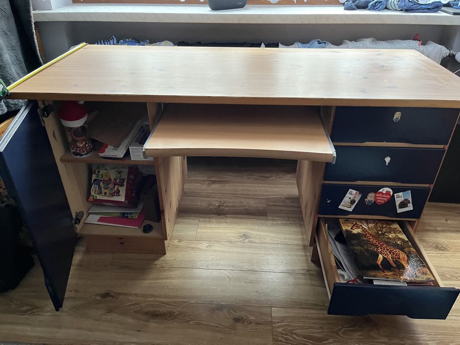 Biurko sosnowe (duże )