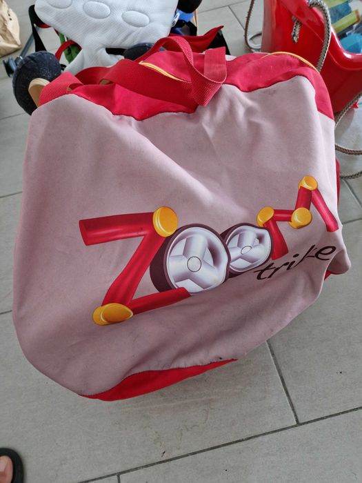 Triciclo Chicco com saco