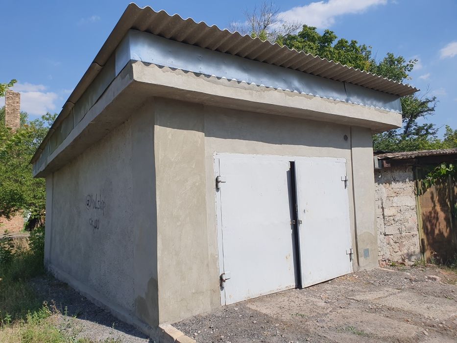 Сдам капитальный гараж на Соцгороде.