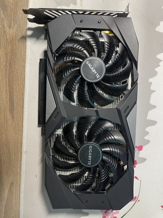 GIGABAYTE 1650 super 4g