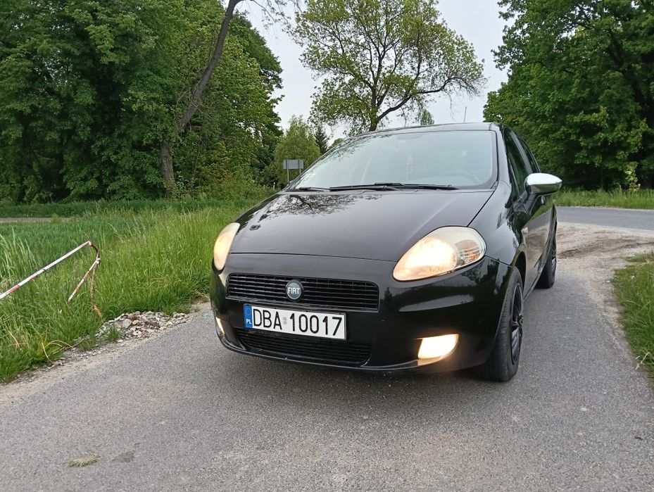 Fiat grande Punto1.4 mpi  klimatronik el szyby lusterka