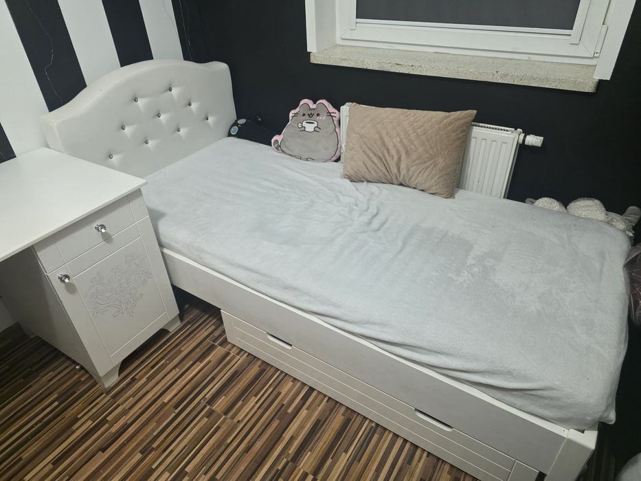 Biurko + Łóżko firmy  meblik Bianco Fiori