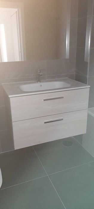 Móvel de WC Marca ROCA (novo)