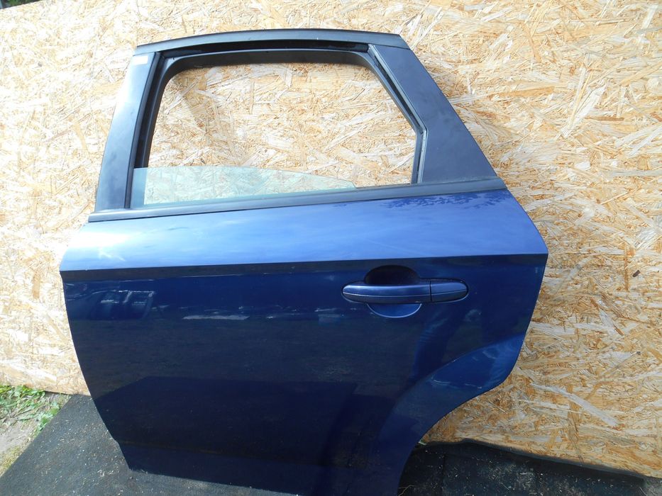 Ford Mondeo Mk4 Sedan Drzwi Tył Lewy E6