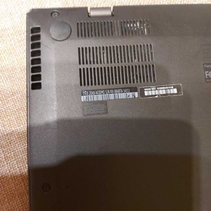 Lenovo X1 Carbon i74600u 2,1-3,3GHz