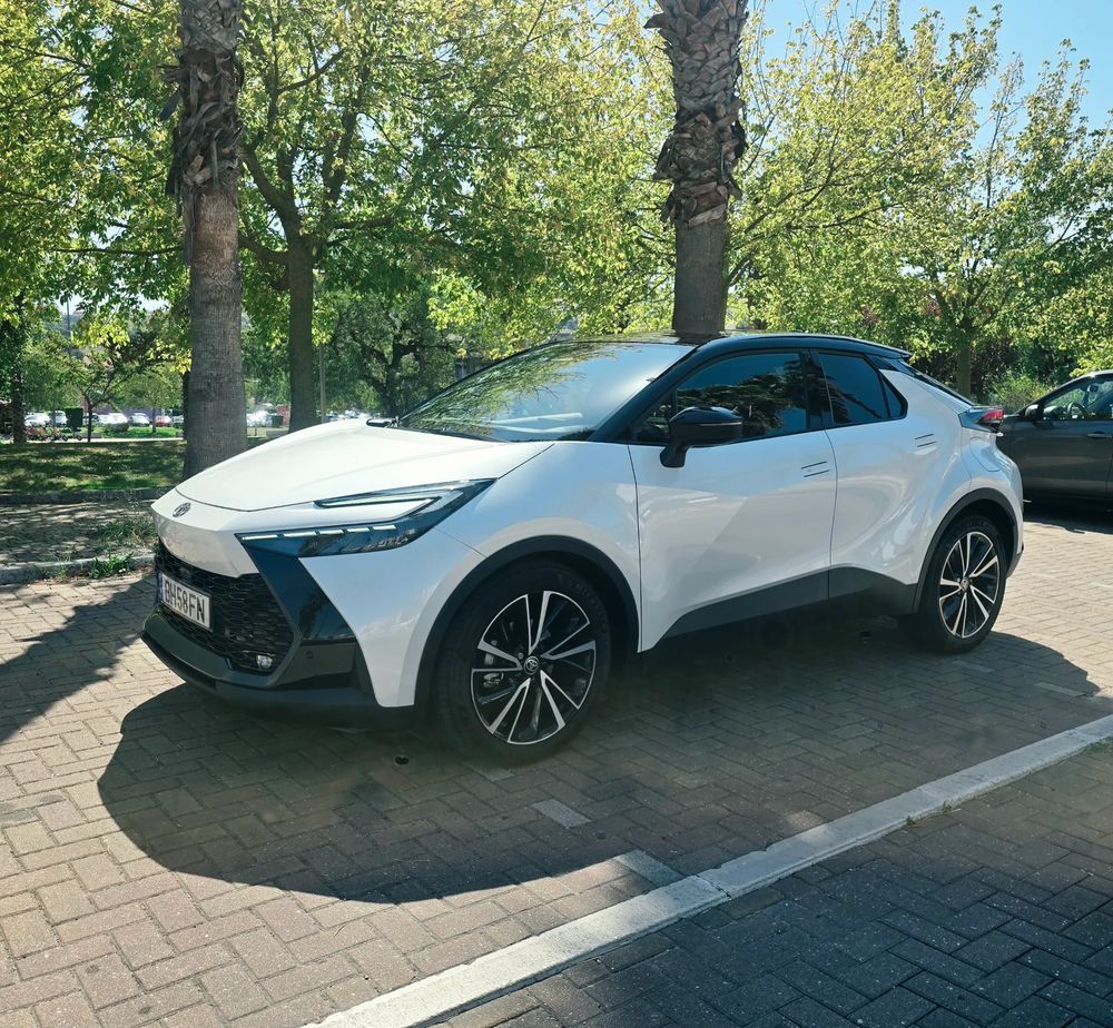 Toyota C-HR 1.8 Hybrid Lounge