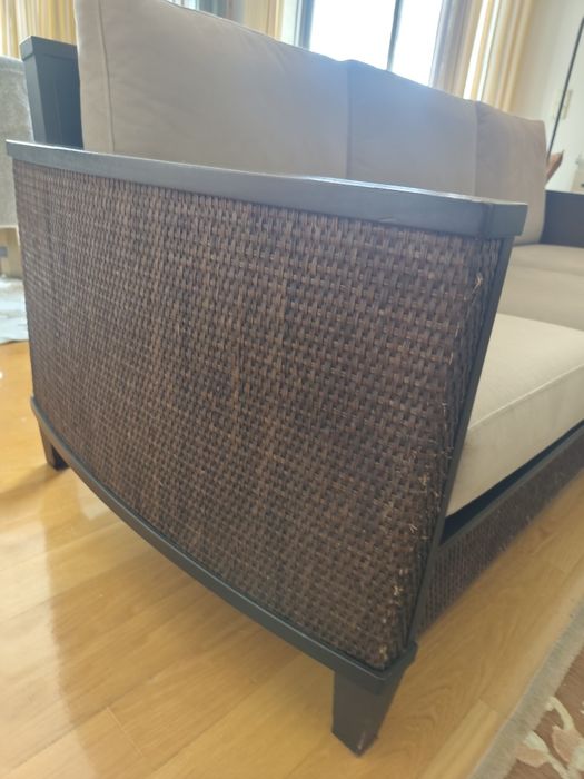 Sofá de designer em muito bom estado.