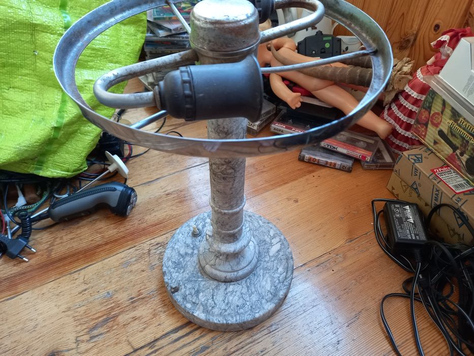 Лампа настольная советская