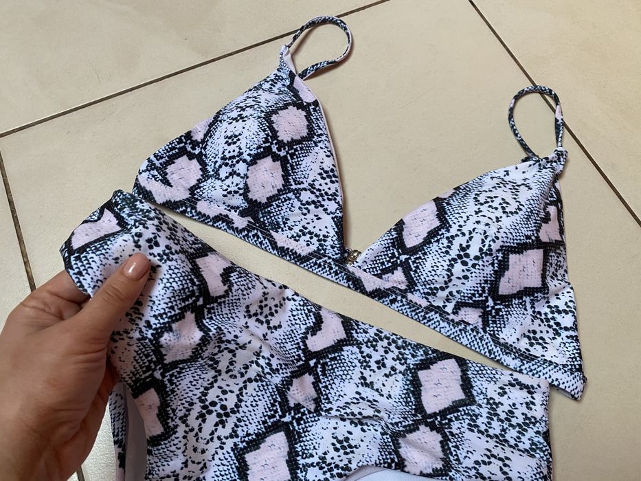 Bikini wezowe z wysokim stanem nowe m