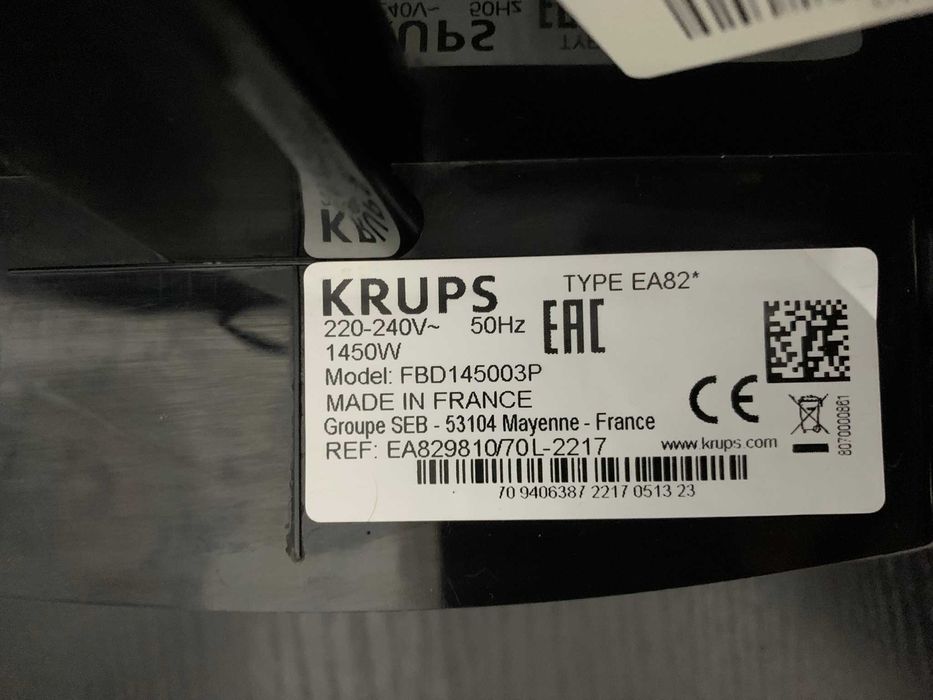 Кавомашина Krups EA82 — автоматична, зернова, для дому / офісу