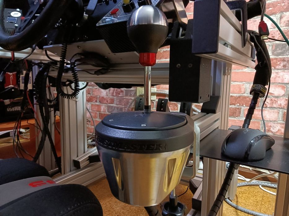 Thrustmaster TH8RS