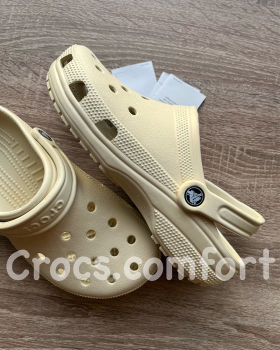 Крокси бежеві класичні жіночі , crocs classic bone 36-41