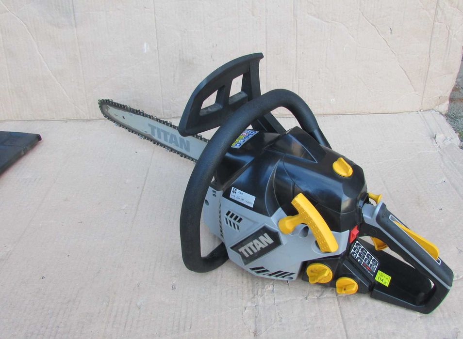Бензопила, пила бензинова, цепная пила TITAN 40см. 40.1 см3 (з Англії