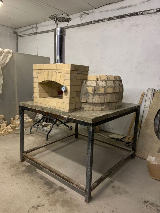 piec do pizzy opalany drewnem