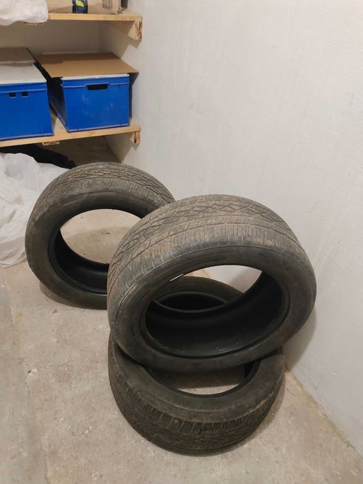 Продам 3 летние резины Firestone