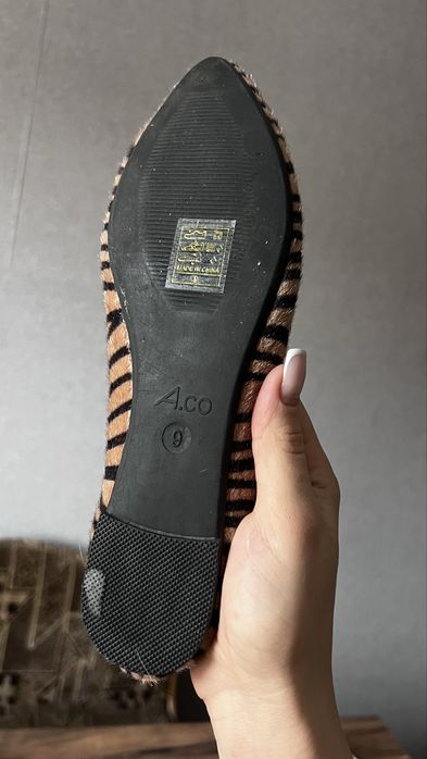 Балетки по 300 грн