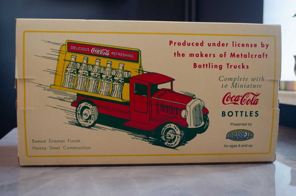 Велика модель вантажівка Coca-Cola (27 см) у стилі 1930-х років (нова)