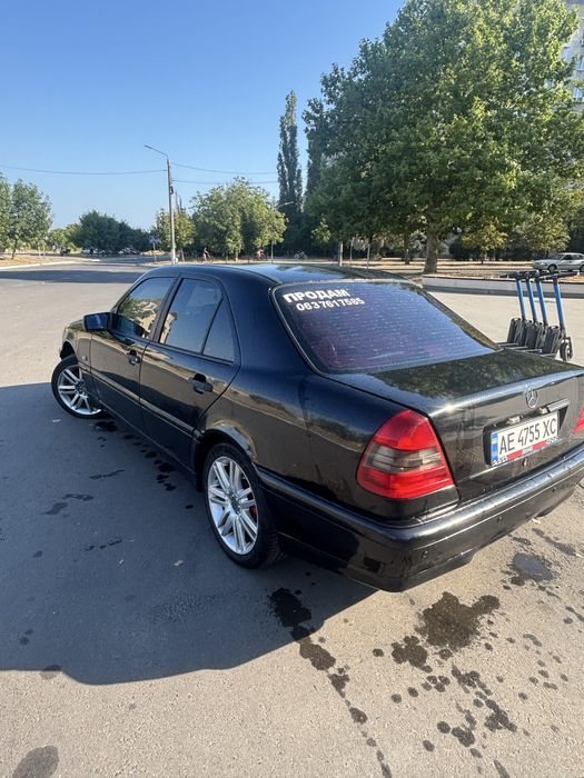 Продам с180 w202 ТОРГ!!!