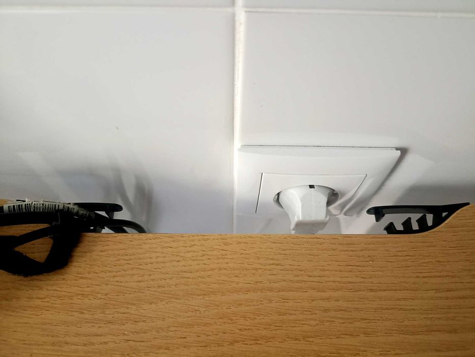 Secretária Elevatória / Standing Desk | Como Nova