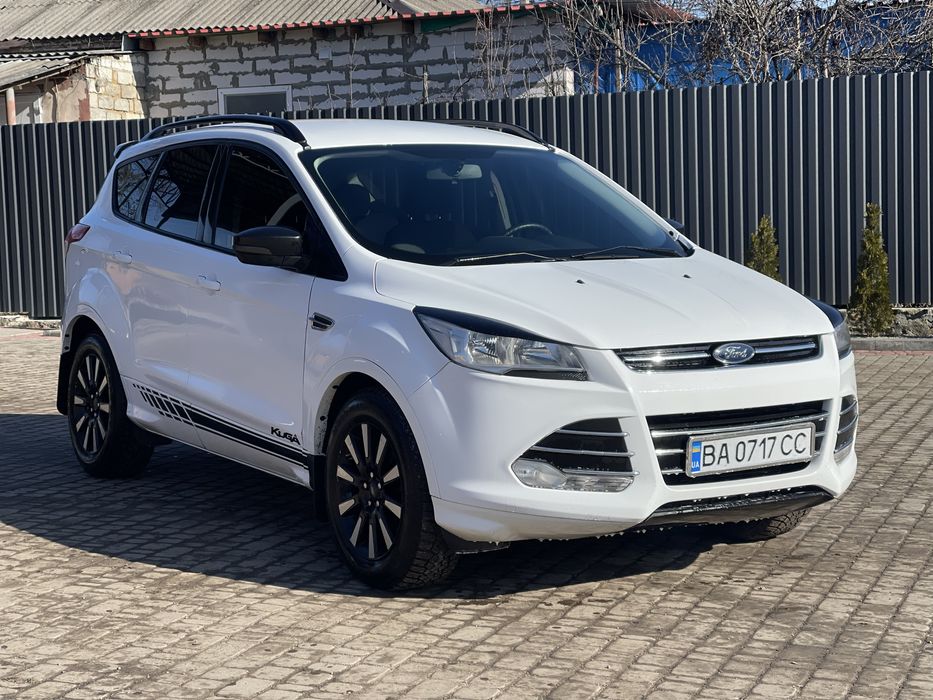 Продам Ford Kuga 2015 року
