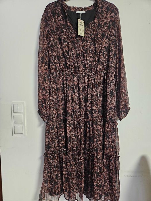 Reserved rozmiar 46 nowa sukienka elegancka i na co dzień