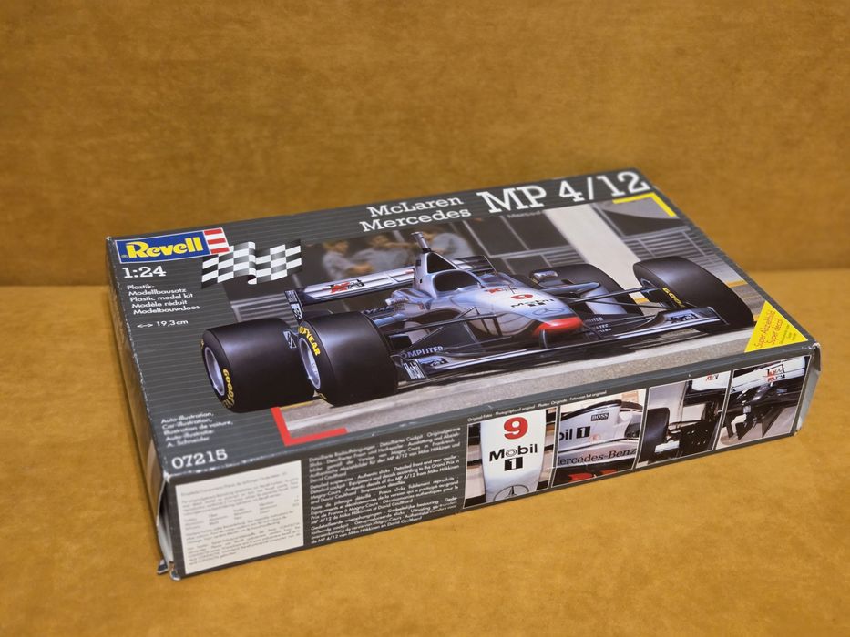 Revell 07215 McLaren Mercedes MP 4/12 1:24 F1