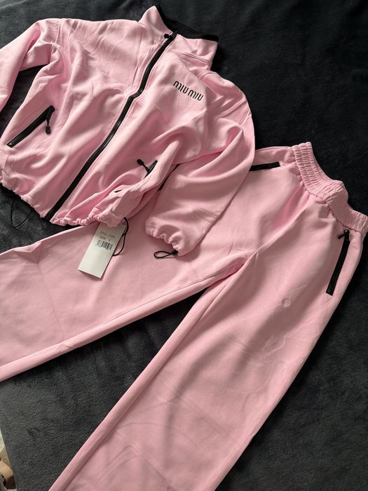 Костюм рожевий Miu miu