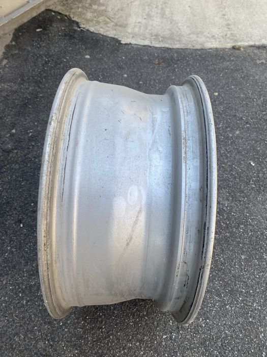 Продам один діск новий РАВ 4  за ціну домовимось