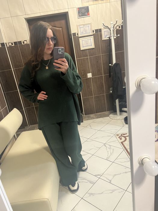 Chexiyalik pikap rassomi bilan jinsiy aloqa