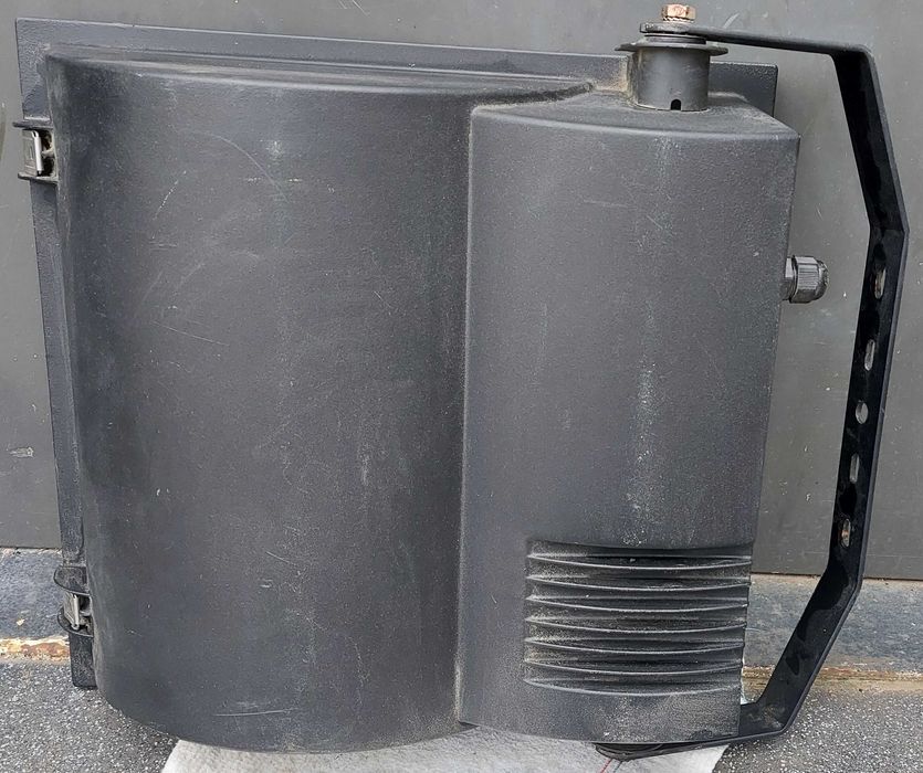 lampa halogenowa PHILIPS IP65 zewnętrzna i wewnętrzna