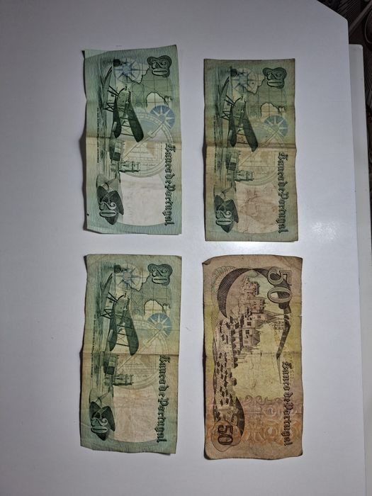 Moedas e notas antigas de coleção