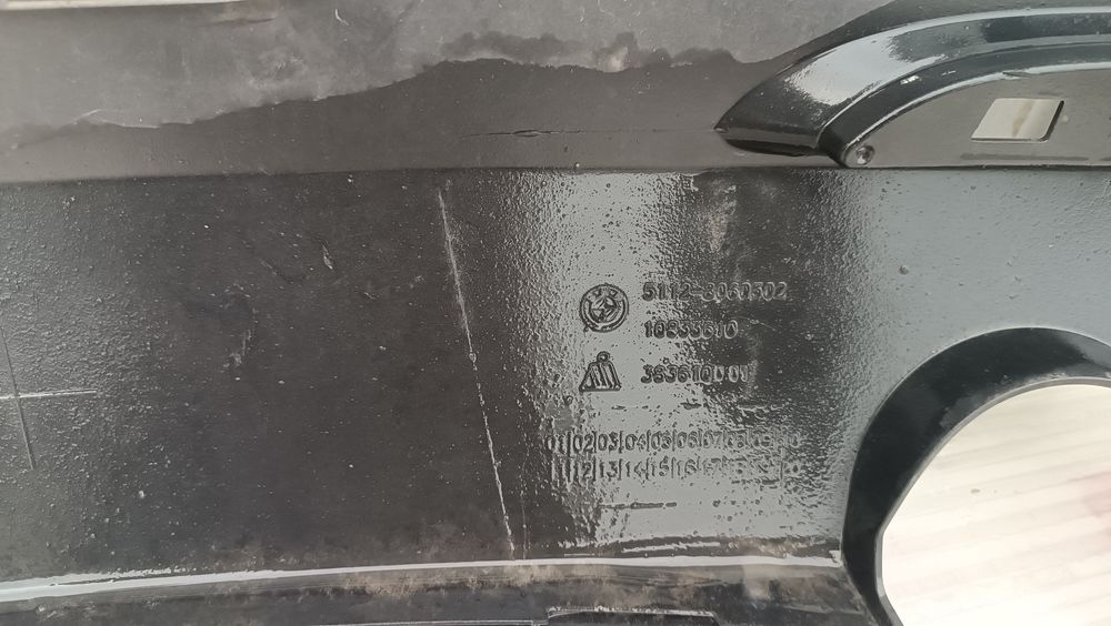 Vendo difusor de trás do BMW 1 séries f20 ano 2015