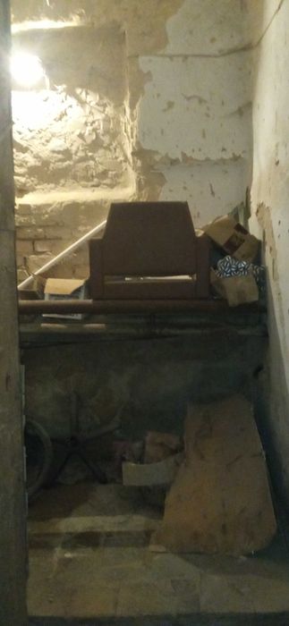 Оренда Укртелеком! 1500,7 м²; смт. Ставище, вул. Цимбала Сергія, 42