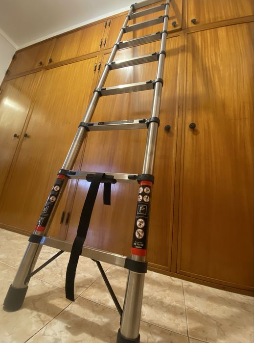 Escadote telescópio
