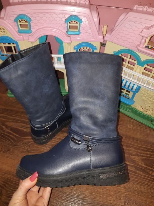 Тепленькі чобітки на овчині