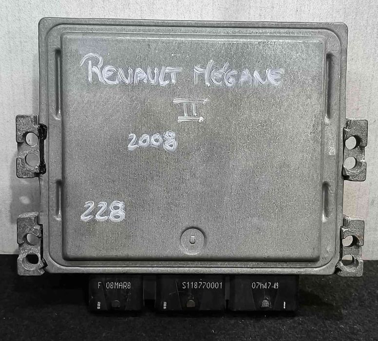 Centralina Motor / ECU 8200843713 - RENAULT MEGANE II Hatchback Van