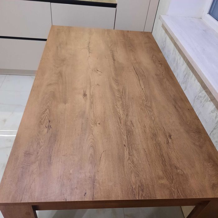 Стіл кухонний з Jysk