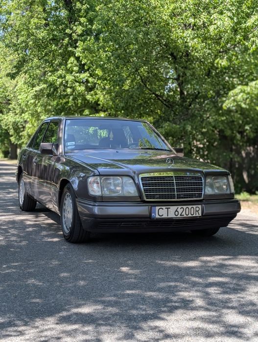 Mercedes Benz E200D