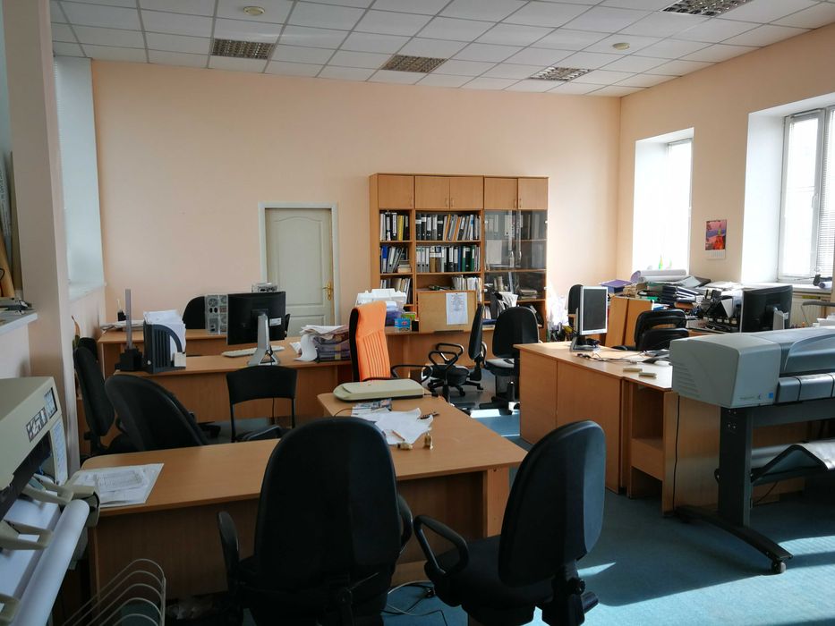 Оренда офісного приміщення біля м. Позняки на вул. Руденко, 6а. Без %.