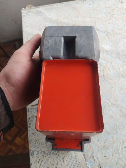 Фонарь прожектор