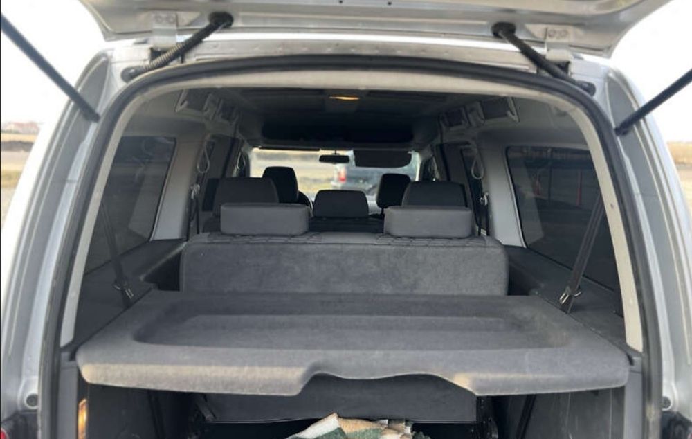 Каддік maxi 7місць 2012р