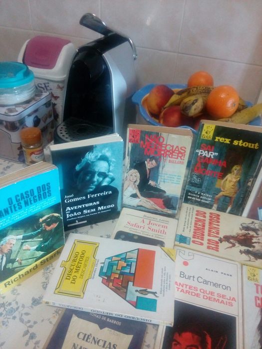 Livros vários antigos
