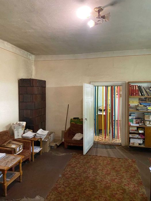 -50% фасадна будівля 109м під аптеку/магазин/кафе с.Поляна Свалява-7км