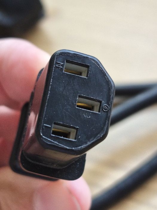 NOWY kabel zasilający IEC C14 -  1,8 m | komputer / UPS