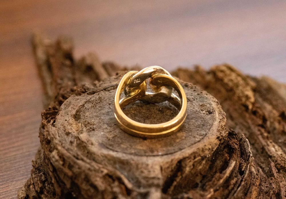 Anel M. Richarz em ouro 18k e diamantes | 56 mm EU (com avaliação)