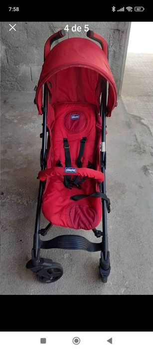 Carrinho de bebé Chico .Usado como novo