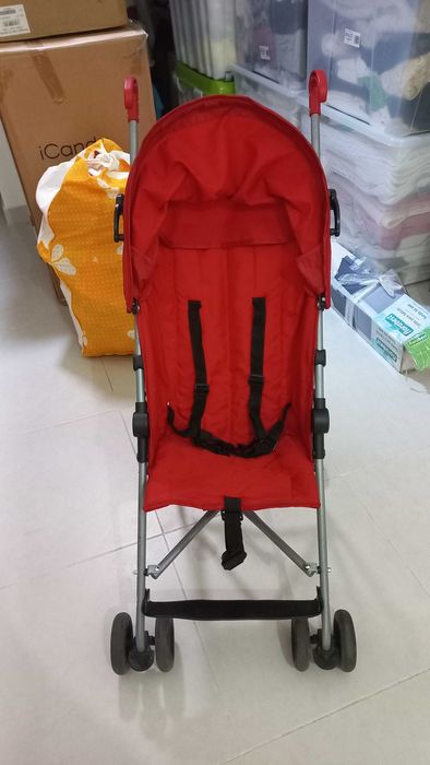 Vendo Carrinho de Passeio Vermelho Happy Bear